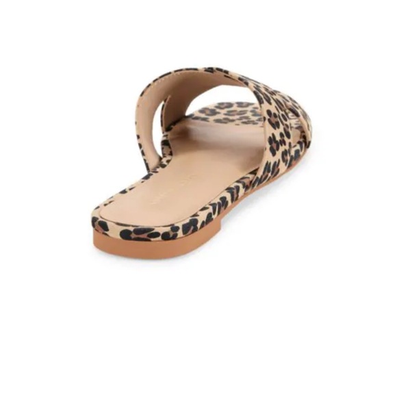 STUART WEITZMAN
Roza Leopard Print Leather Sandals,size 7 - Picture 3 of 5